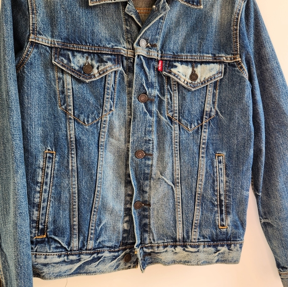 Levi's Denim Jacket - Picture 2 of 4
